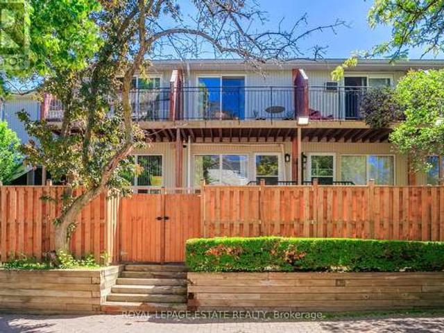 72 1209 Queen Street E, Toronto, ON, M4M 3H4 townhouse for sale | Listing ID E13479 | Royal LePage