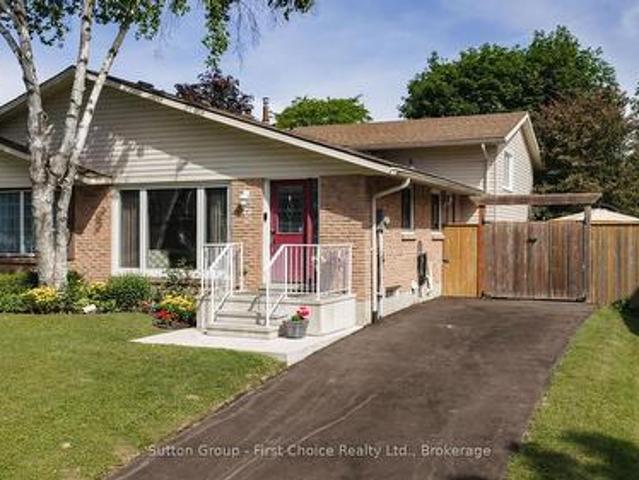 72 Avonwood Drive W, Stratford, ON, N4Z 1B4 house for sale | Listing ID X13486 | Royal LePage