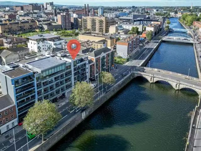 72, Block A, Mellowes Quay Apartments, Ushers Quay, Dublin 8.