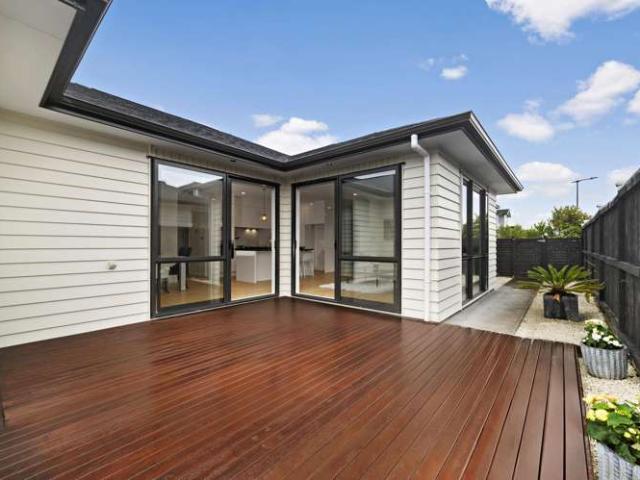 72 John Fair Drive, Milldale, Rodney