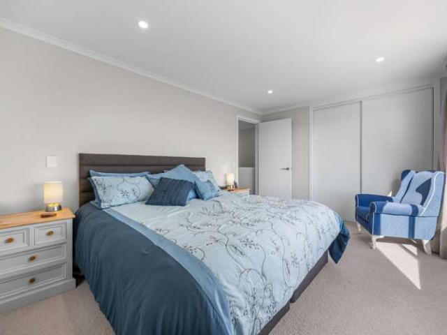 7/2 Ko Tohu Place, Hobsonville, Waitakere City