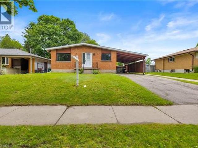 72 Massey Avenue, Kitchener, ON, N2C 1M3 house for sale | Listing ID 40852 | Royal LePage