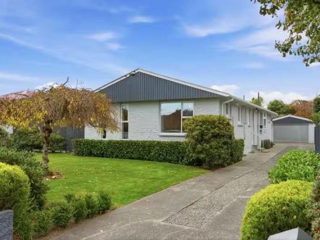 72 Merrin Street, Avonhead, NZ 8042 House Sold