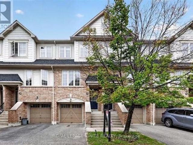 72 Oakins Lane, Ajax, ON, L1T 0H1 townhouse for sale | Listing ID E13693 | Royal LePage