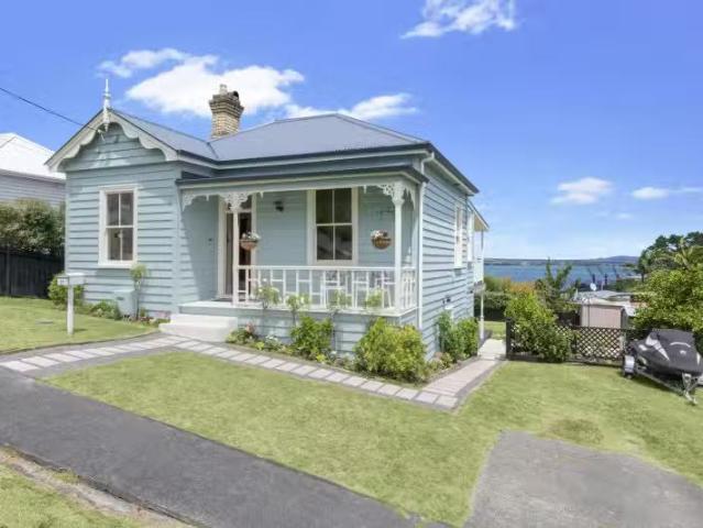 72 Palmerston Road, Birkenhead, North Shore City