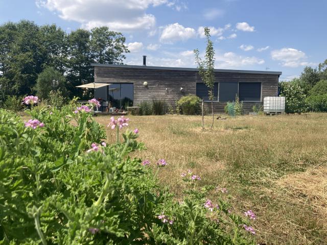 #F730 A VENDRE MAISON DE PLAIN PIED TERRAIN 4 HECTARES ROSPORDEN
