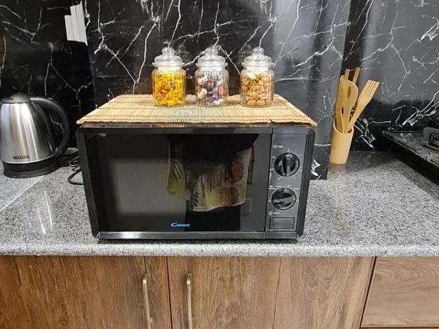 730 Ft² Flat for Rent