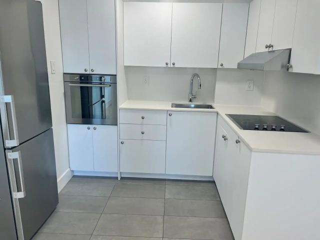 730 St. Clarens