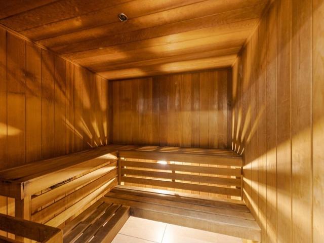 7317 Av. Victoria, Montréal Côte des Neiges, QC H4P