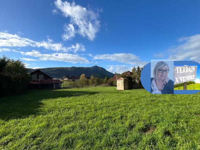 73100 Terrain constructible 900m2 centre gresy sur aix