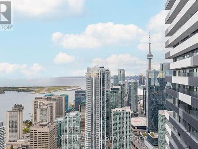 7312 Downes Street, Toronto, ON, M5E 0E4 condo for sale | Listing ID C12246 | Royal LePage