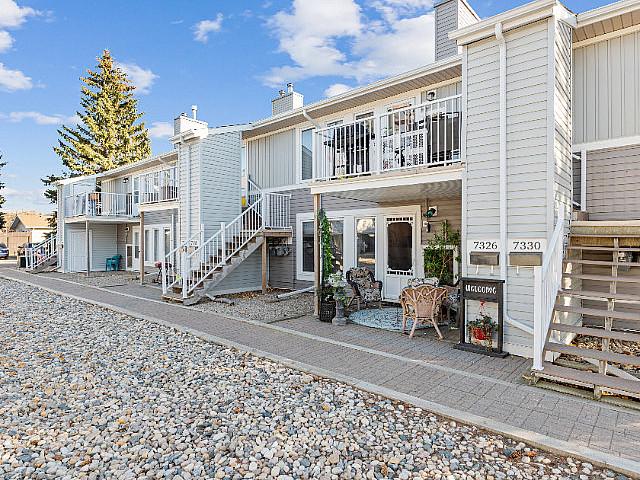 7326 Bennett Dr 2 Bed, Main Floor Condo In Sherwood Estates