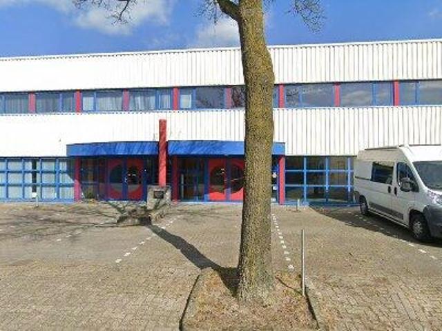 732 m2 office space for rent in Den Bosch