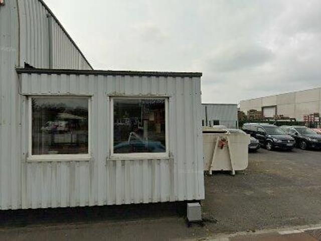 25000 m2 office space for rent in Aalter
