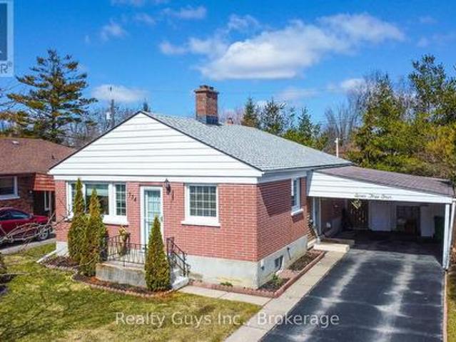 734 Crawford Place, Peterborough Otonabee Ward 1, ON, K9J 3X3 house for sale | Listing ID X13660 | Royal LePage