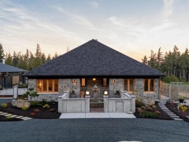 735 Arden Road