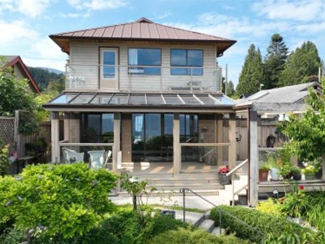 735 Franklin Road, Gibsons, BC, V0N 1V8 Luxury House for sale | Listing ID R3146 | Royal LePage Carriage Trade Luxury Properties