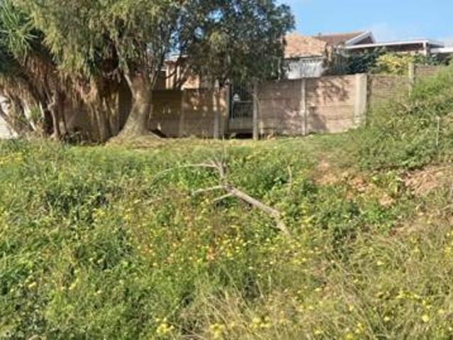 735 m² Land available in Scheepershoogte