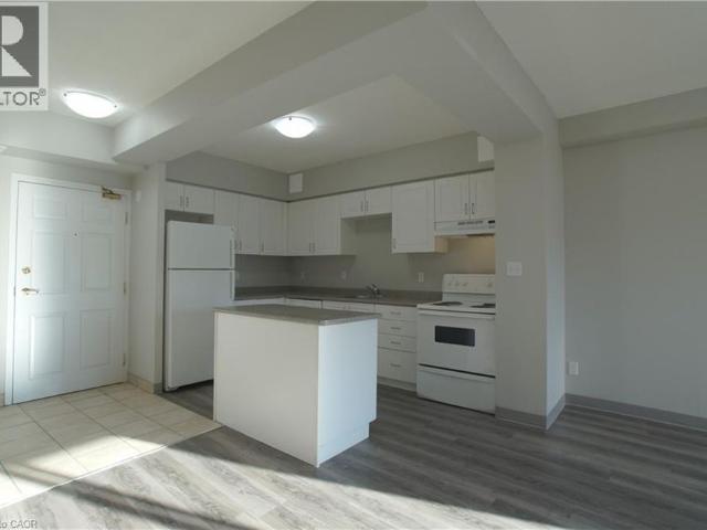 736 OLD ALBERT Street Unit# 403, Waterloo, Ontario, N2L6R4