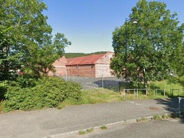 736 m2 lager, produktion uthyres i Partille