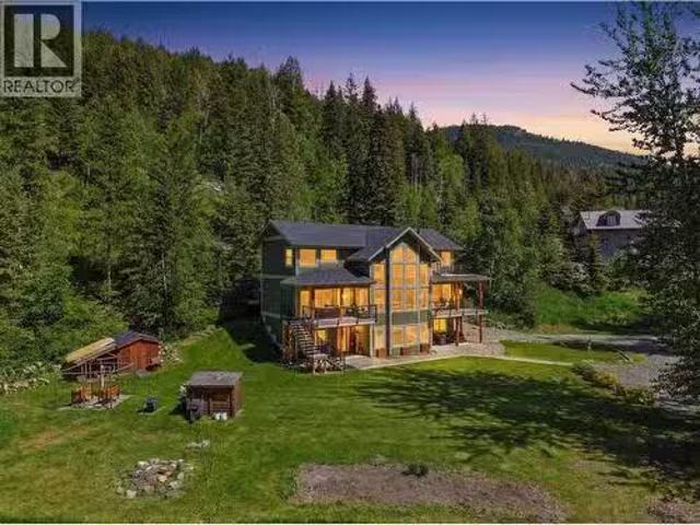 7384 Cahilty Crescent, Kamloops, BC, V0E 5N0 house for sale.