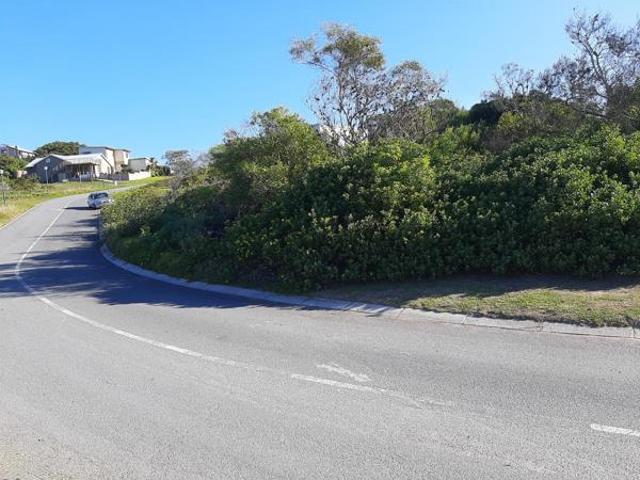 738 m² Land available in Port Alfred Central