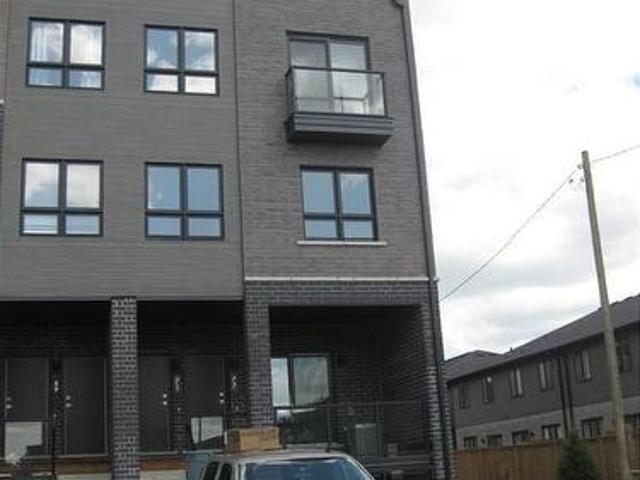 77 6705 Cropp Street, Niagara Falls Morrison, ON, L2E 0C1 townhouse for lease | Listing ID X13652 | Royal LePage