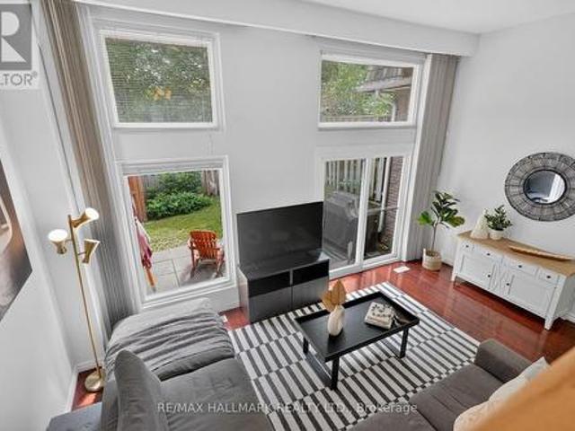 77 113 Wild Briar Way, Toronto, ON, M2J 2L5 townhouse for sale | Listing ID C13540 | Royal LePage