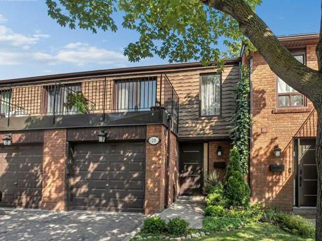 28 3395 Cliff Road N, Mississauga, ON, L5A 3M7 townhouse for sale | Listing ID W13641 | Royal LePage