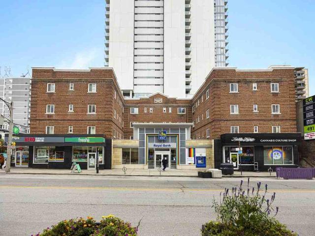 77 Wellesley Street East 1 Bedroom Apartment for Rent at 77 Wellesley St E, Toronto, ON M4Y 1H7 The Village