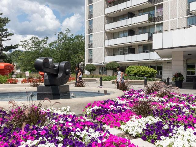 77 Davisville 1 Bedroom Apartment for Rent at 77 Davisville Ave, Toronto, ON M4S 1G4 Davisville Village