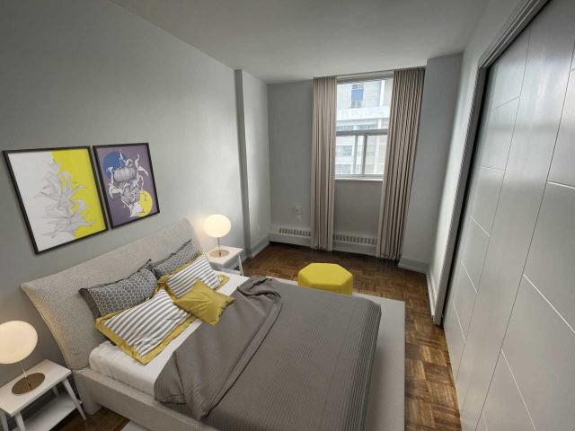 77 Davisville 1 Bedroom Apartment for Rent at 77 Davisville Ave, Toronto, ON M4S 1G4 Davisville Village