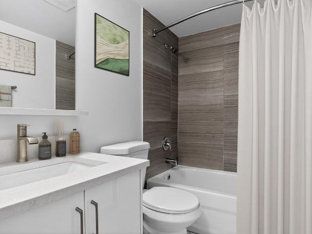 77 Davisville 2 Bedroom Apartment for Rent at 77 Davisville Ave, Toronto, ON M4S 1G4 Davisville Village
