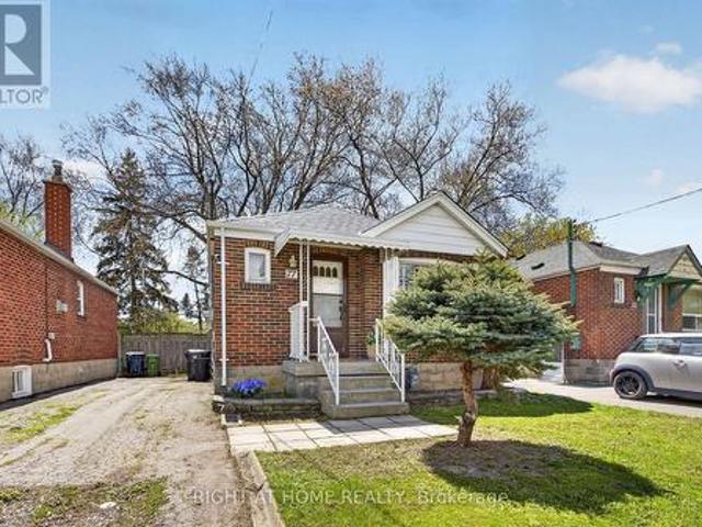 77 Elma Street, Toronto, ON, M8V 1X9 house for sale | Listing ID W13575 | Royal LePage