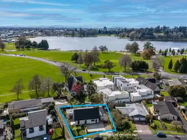 77 Gilbass Avenue, Hamilton Lake, Hamilton City