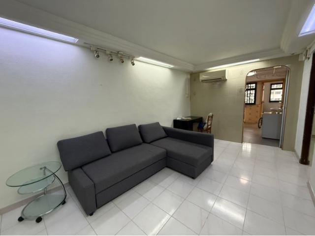 77 Indus Road HDB Apartment For Sale, $408,000, 2 Bed 1 Bath 678 sqft $602.00 psf