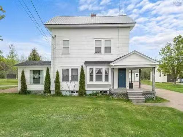 77 Jenks Avenue, Parrsboro, NS, B0M 1S0 house for sale List.