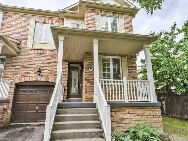 77 Limeridge Street, Aurora | For Sale @ $988,000 | Condos. Ca