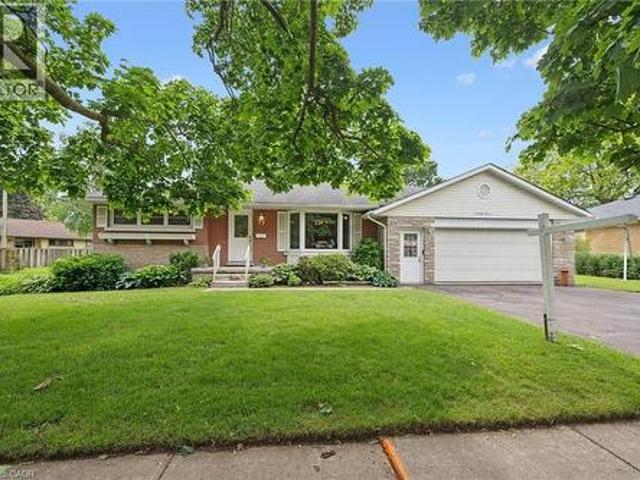 77 Maywood Road, Kitchener, ON, N2C 2A2 house for sale | Listing ID 40826 | Royal LePage