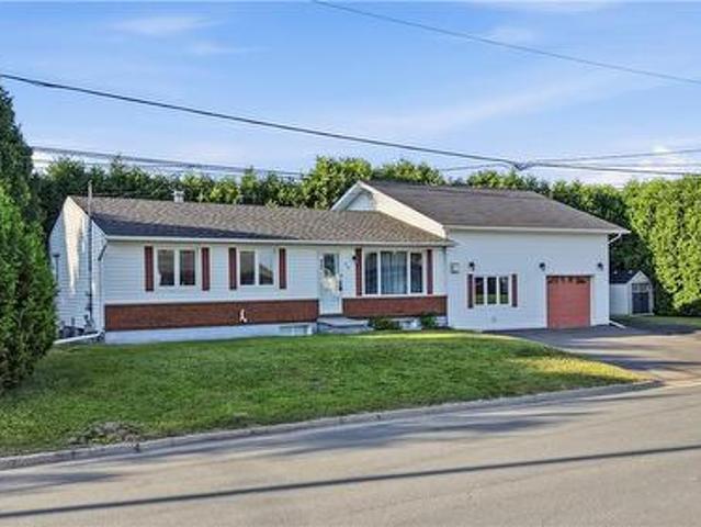 77 Morin Street, Chelmsford, ON, P0M 1L0 house for sale | Listing ID 2129 | Royal LePage