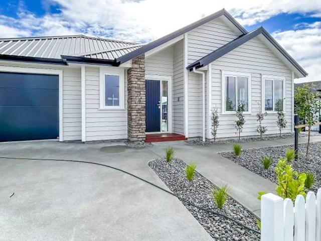 77 Parish Drive, Milldale, Rodney For Sale