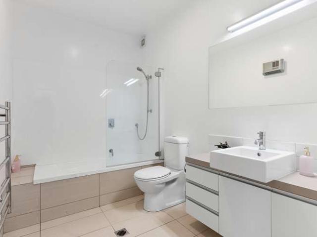 77 Saddleback Grove, Karori, Wellington City