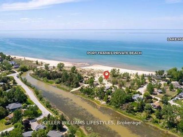 7403 Sanderson Road, Lambton Shores Port Franks, ON, N0M 2L0 house for sale | Listing ID X12129 | Royal LePage