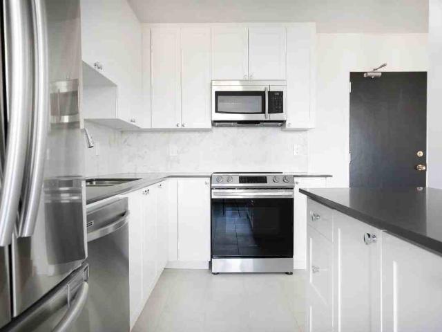 7411 & 7433 Yonge St. and 20 & 30 Clarke Ave 2 Bedroom Apartment for Rent at 7433 & 7433 Yonge St. And 20 & 30 Clarke Ave, Markham, ON L3T 2B7 Thornhill