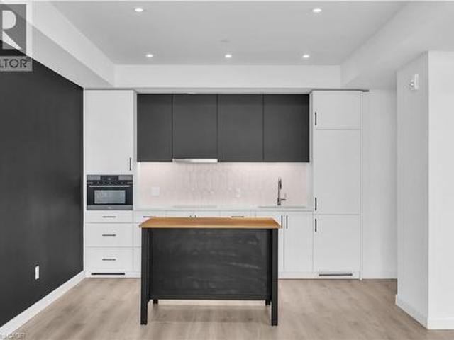 741 King Street W Unit# 1708, Kitchener, ON, N2G 0E9 condo for sale | Listing ID 40843 | Royal LePage