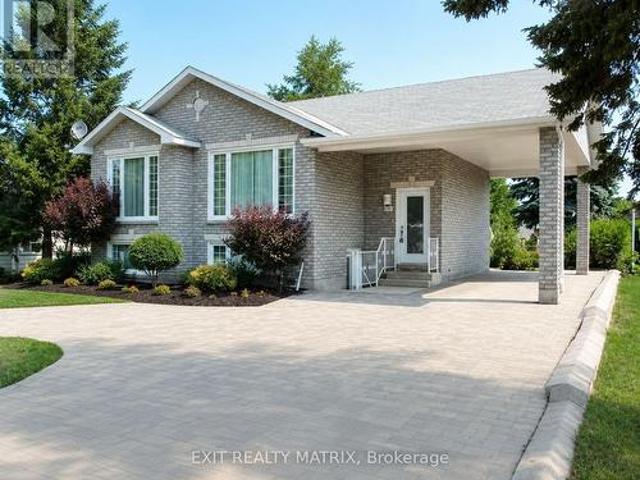 742 Laval Street, Casselman, ON, K0A 1M0 investment for lease | Listing ID X13648 | Royal LePage