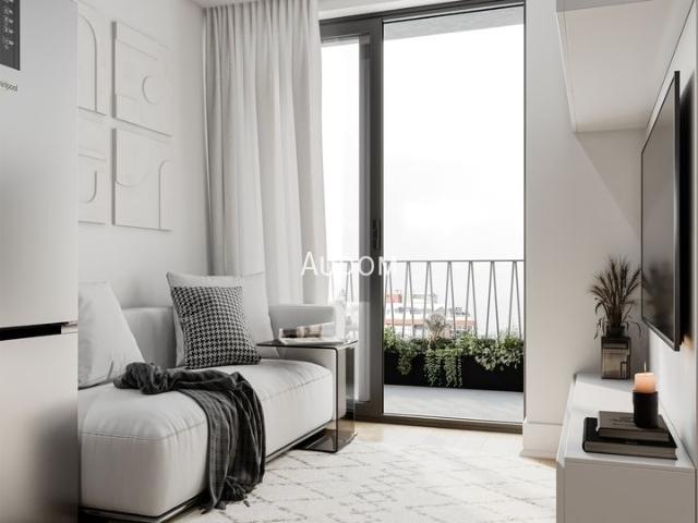 742 Rue William 914