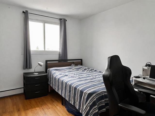 7430 Av. Des Ormeaux