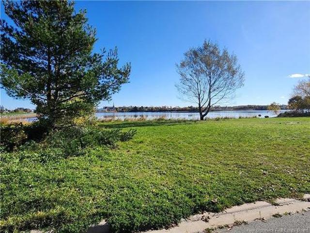 743 O'Neil, Bathurst, NB, E2A 2L2 vacant land for sale | Listing ID NB131951 | Royal LePage