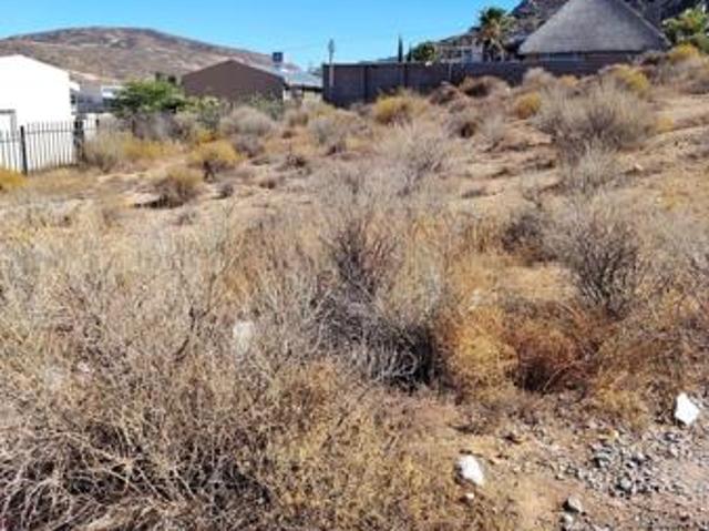 743 m² Land available in Springbok